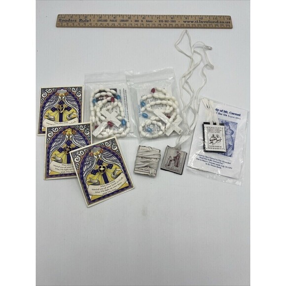 Holy Rosary Sets And 3 Pins - Picture 1 of 5